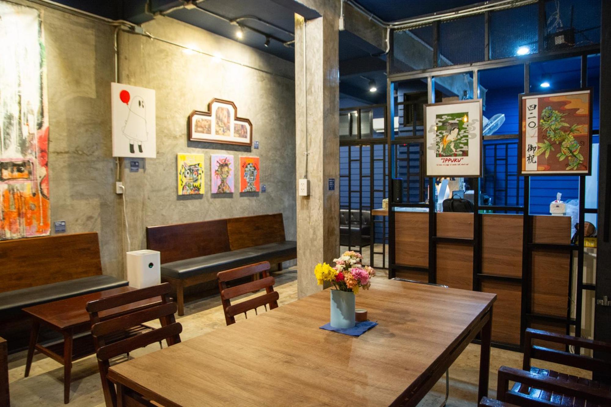 Area81 Hideout Hostel Bangkok Eksteriør bilde